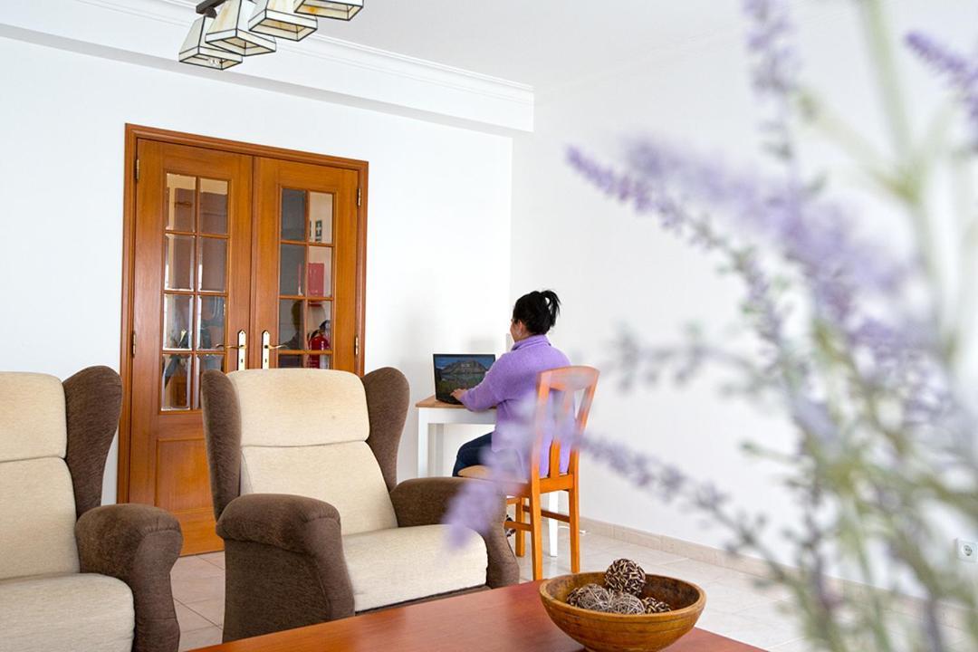 פניש Waters House - Feel At Home Ir Our Sea מראה חיצוני תמונה