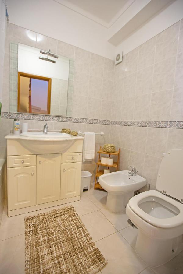 פניש Waters House - Feel At Home Ir Our Sea מראה חיצוני תמונה